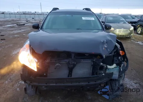 2011 Subaru Outback 2.5I Premium z USA, uszkodzony, nr VIN 4S4BRCCC4B3362982